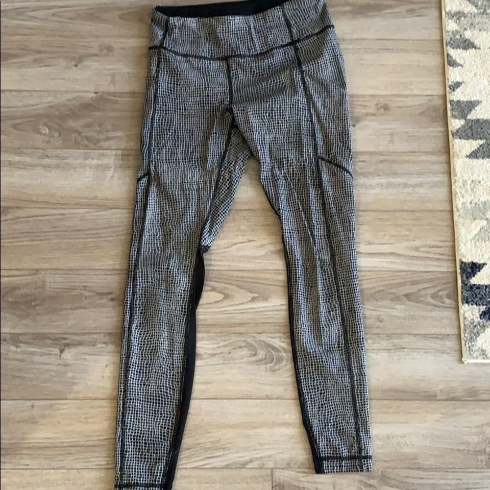 Lululemon pants